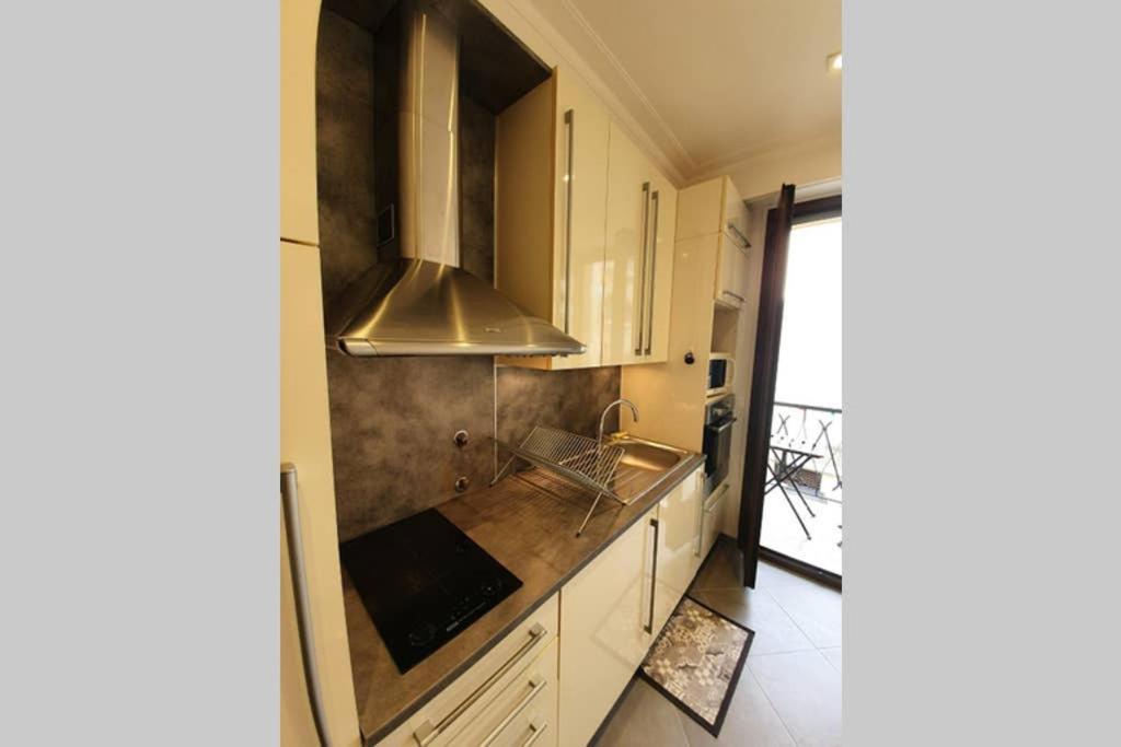 Studio Cosy Et Calme, Au Coeur De Liberation Apartment Nizza